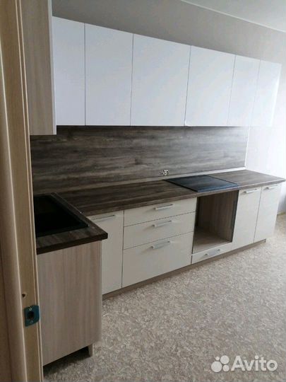 Кухня новая