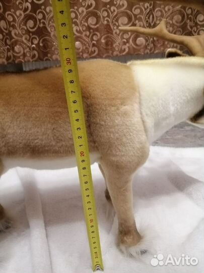 Олень северный, реалистичная игрушка