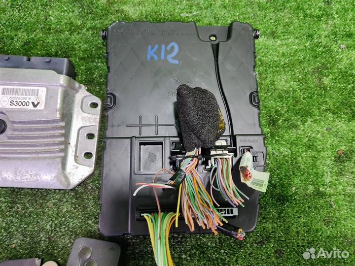 Блок управления двс Renault Scenic 2 (JM) 2008