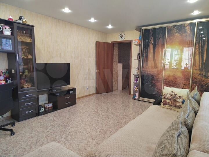 2-к. квартира, 60,5 м², 8/14 эт.