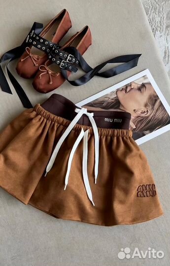 Стильная юбка MIU MIU стиль мода 2024