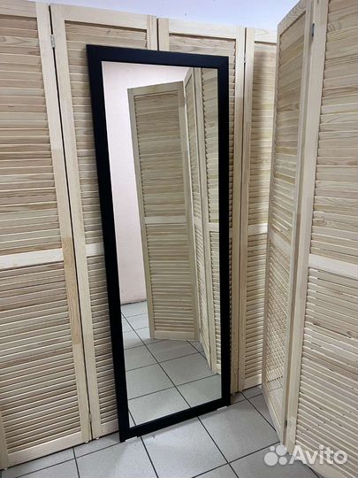 Зеркало напольное