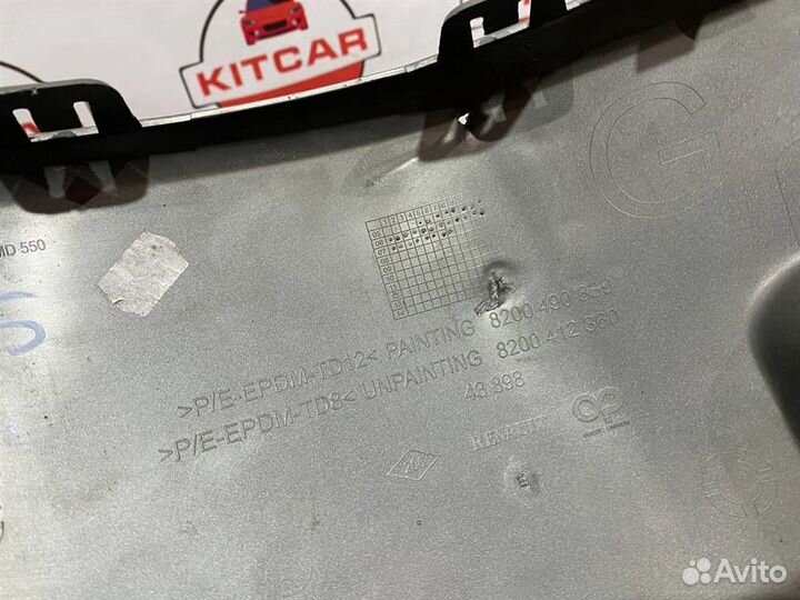 Молдинг переднего бампера Renault Megane 2