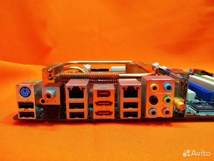 Материнская плата Asus P5K3 Deluxe на Lga775