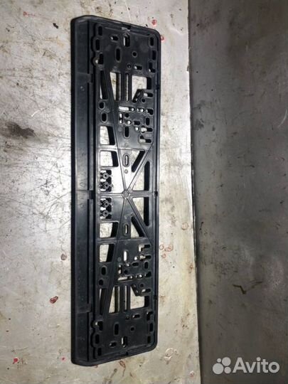 Рамка номерного знака Mitsubishi Lancer 9 седан