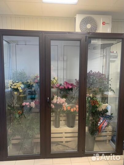 Холодильная камера для цветов