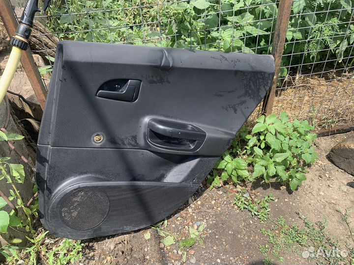 Дверный карты ceed ed