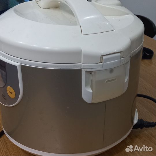 Мультиварка Panasonic SR-TMH18