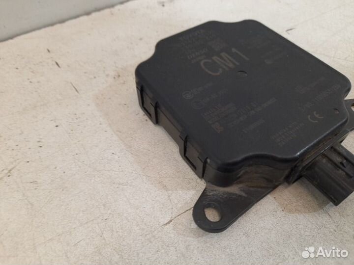 Датчик слепых зон Toyota Camry 70 2018