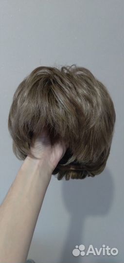 Парик женский короткий