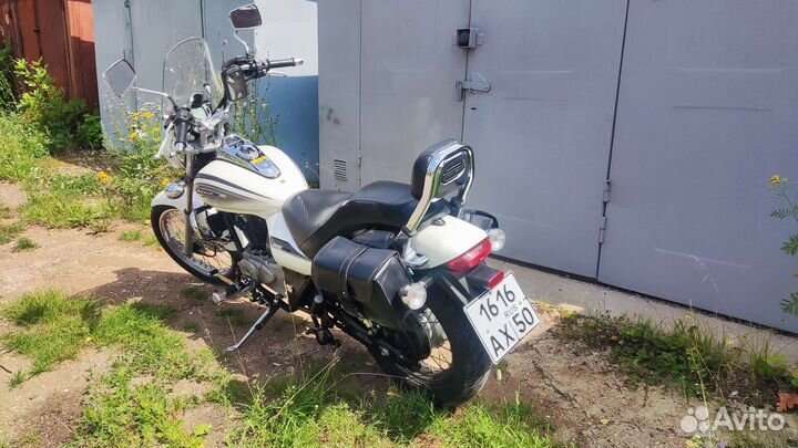 Bajaj avenger cruise 220