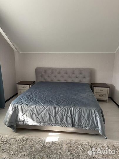 Тумба прикроватная массив Бука