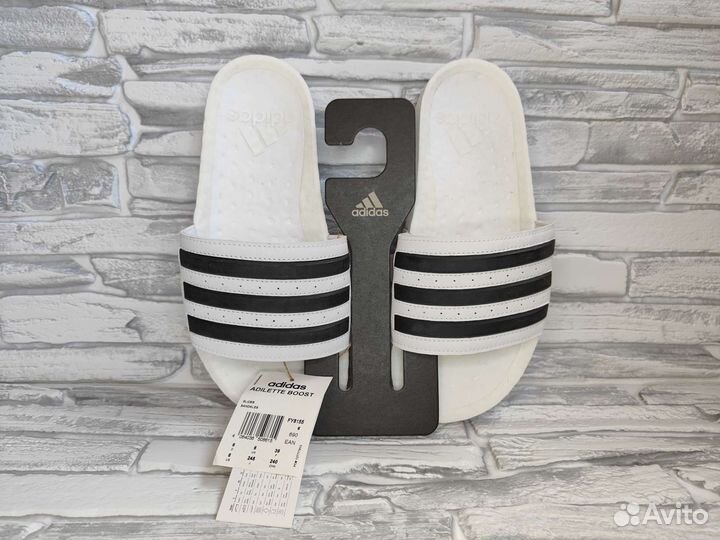 Шлепанцы сланцы Adidas Adilette Boost. Оригинал