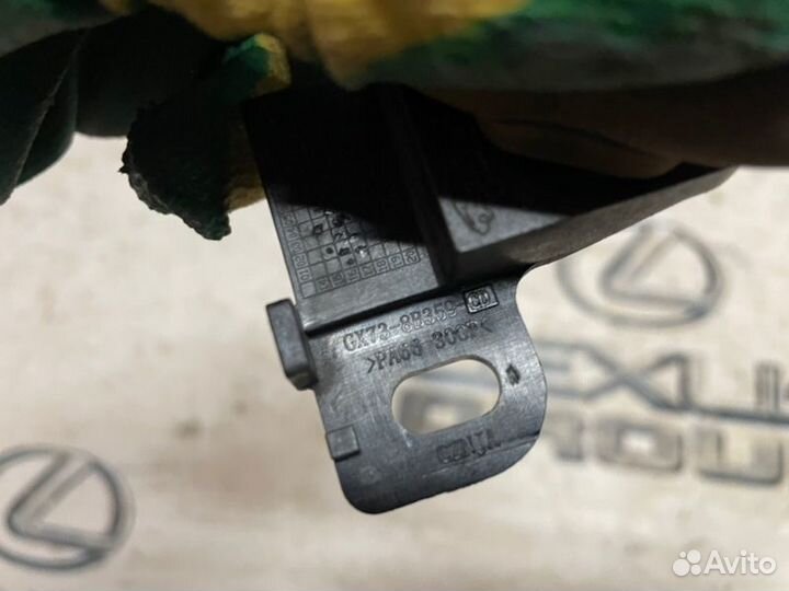 Кронштейн радиатора прав. Land Rover Range Rover V