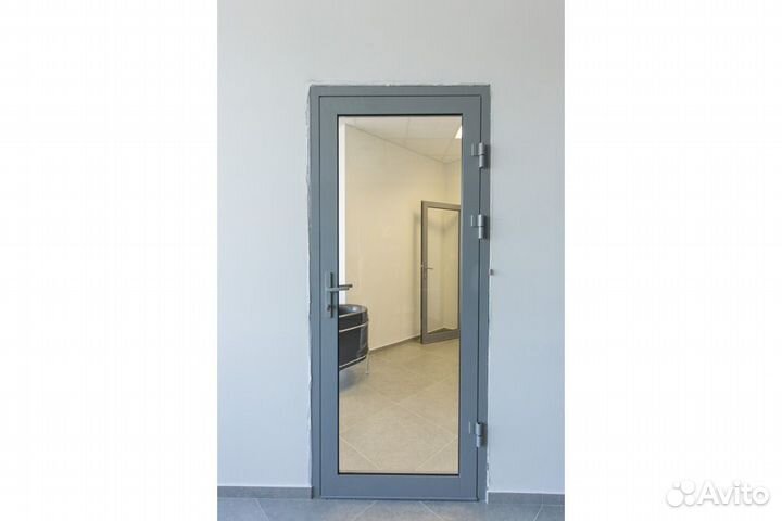 Дверь входная алюминиевая