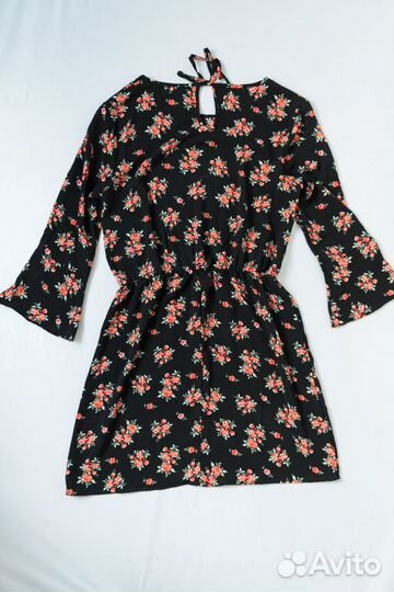 Платье с цветами H&M Divided размер S