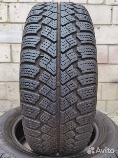 Kormoran SnowPro 195/60 R15 88T