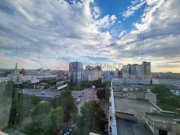 2-к. квартира, 50 м², 10/16 эт.