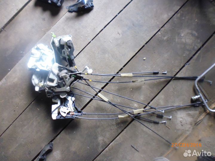 Митсубиси лансер 10 замки дверей и трубки кондея