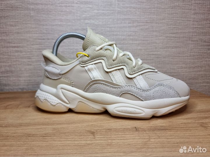 Кроссовки adidas originals ozweego