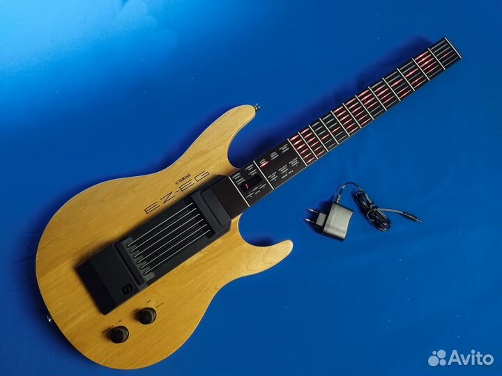 Миди-гитара Yamaha EZ-EG (обучающая)