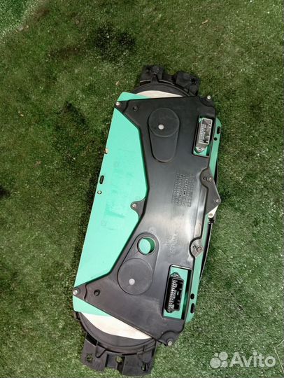 Панель приборов Renault Logan 1