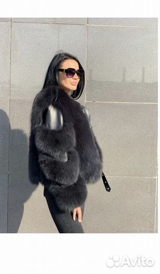 Куртка кожаная с мехом песца натурального