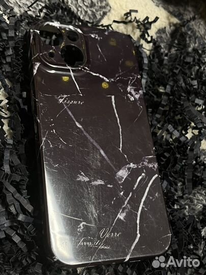 Чехол на iPhone 13