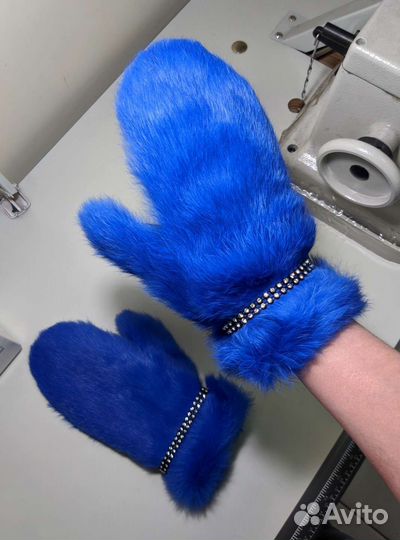 Варежки из кролика