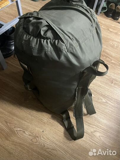 Рюкзак с вещами