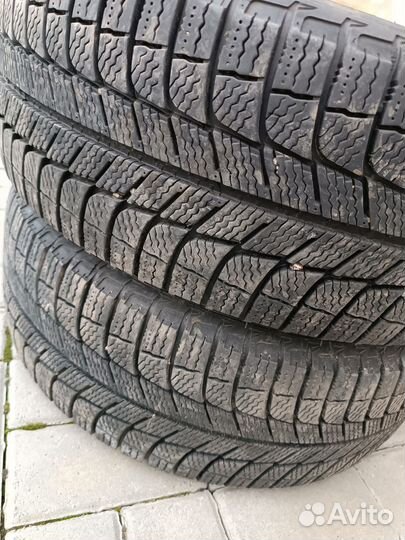Michelin X-Ice 205/55 R16