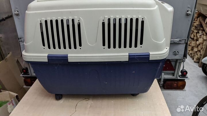 Переноска для собак на колесах