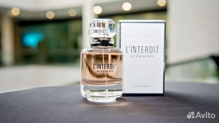 Givenchy L'interdit