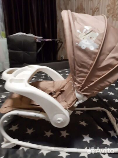 Шезлонг детский