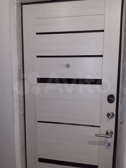 2-к. квартира, 50 м², 2/9 эт.