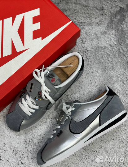 Кроссовки Nike Cortez