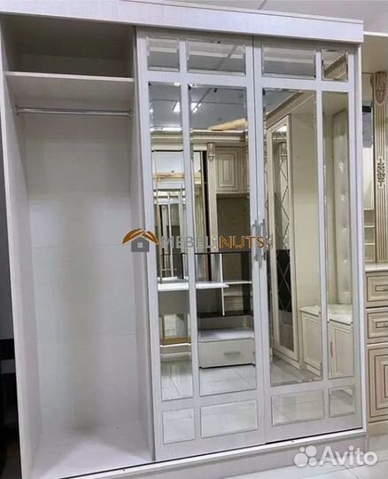 Шкаф купе 170 см новый в наличии