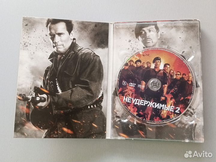 3 DVD диска с фильмоми плюс игра на компьютер rage