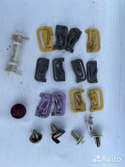 Клипсы lancer 9