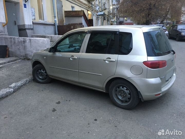 Mazda Demio 1.3 AT, 2003, 176 000 км