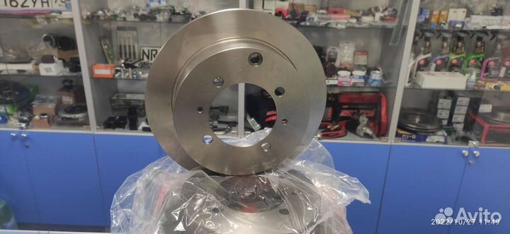 Тормозные диски задние Mitsubishi Lancer.Цена за 2