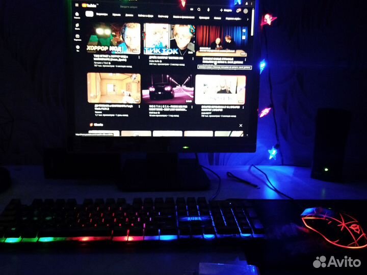 Игровой пк с монитором и клавиатурой
