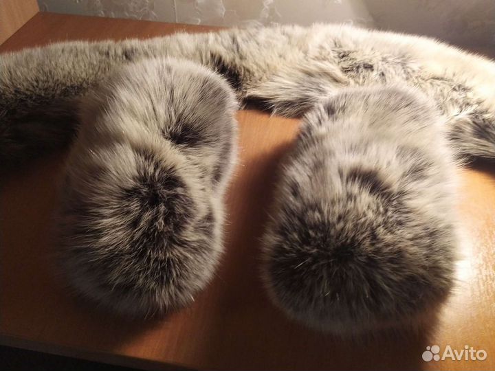 Меховой воротник песец+нарукавники