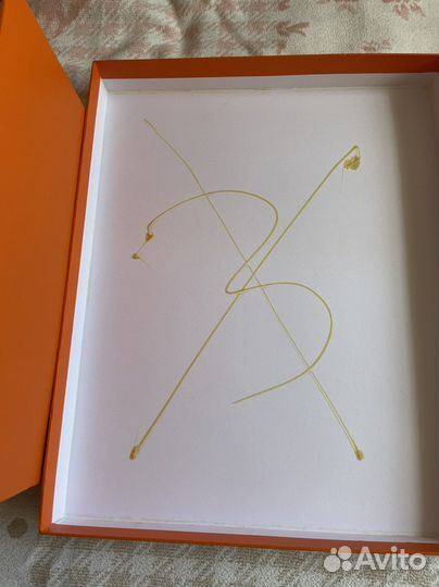 Чайный сервиз с чайником, молочницей, сахарницей