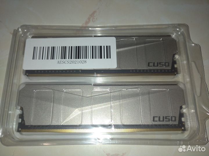 Комплект новая ddr4 8+8gb Cuso 3200мгц радиаторы