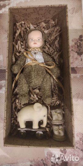 Тедди долл мальчик в подарочной коробке