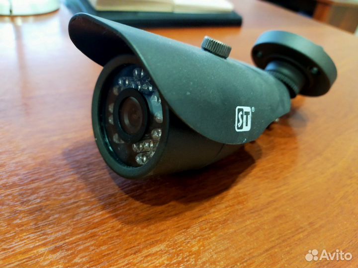 Камера видеонаблюдения купольная