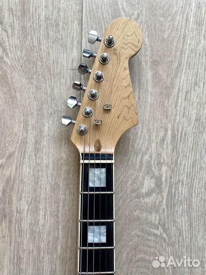 Электро гитара