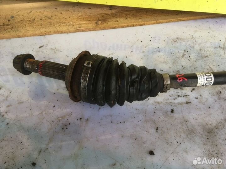 Привод передний левый Toyota Yaris