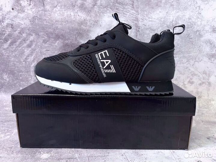 Кроссовки Armani